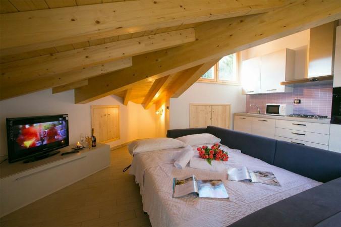 Residenza Christian Lägenhet Gravedona Rum bild