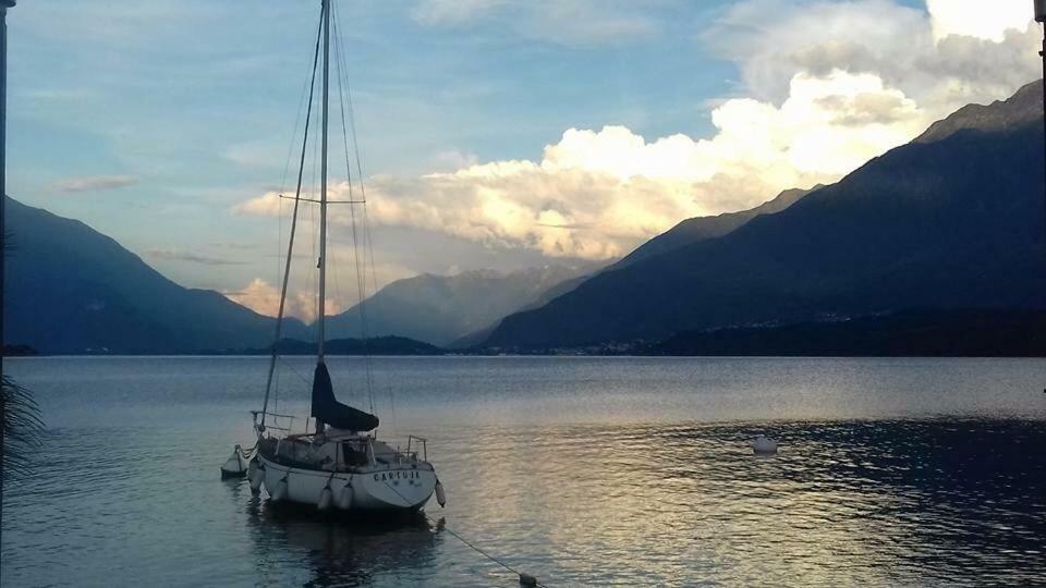 Residenza Christian Lägenhet Gravedona Exteriör bild