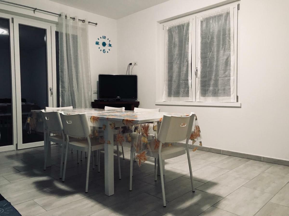 Residenza Christian Lägenhet Gravedona Exteriör bild